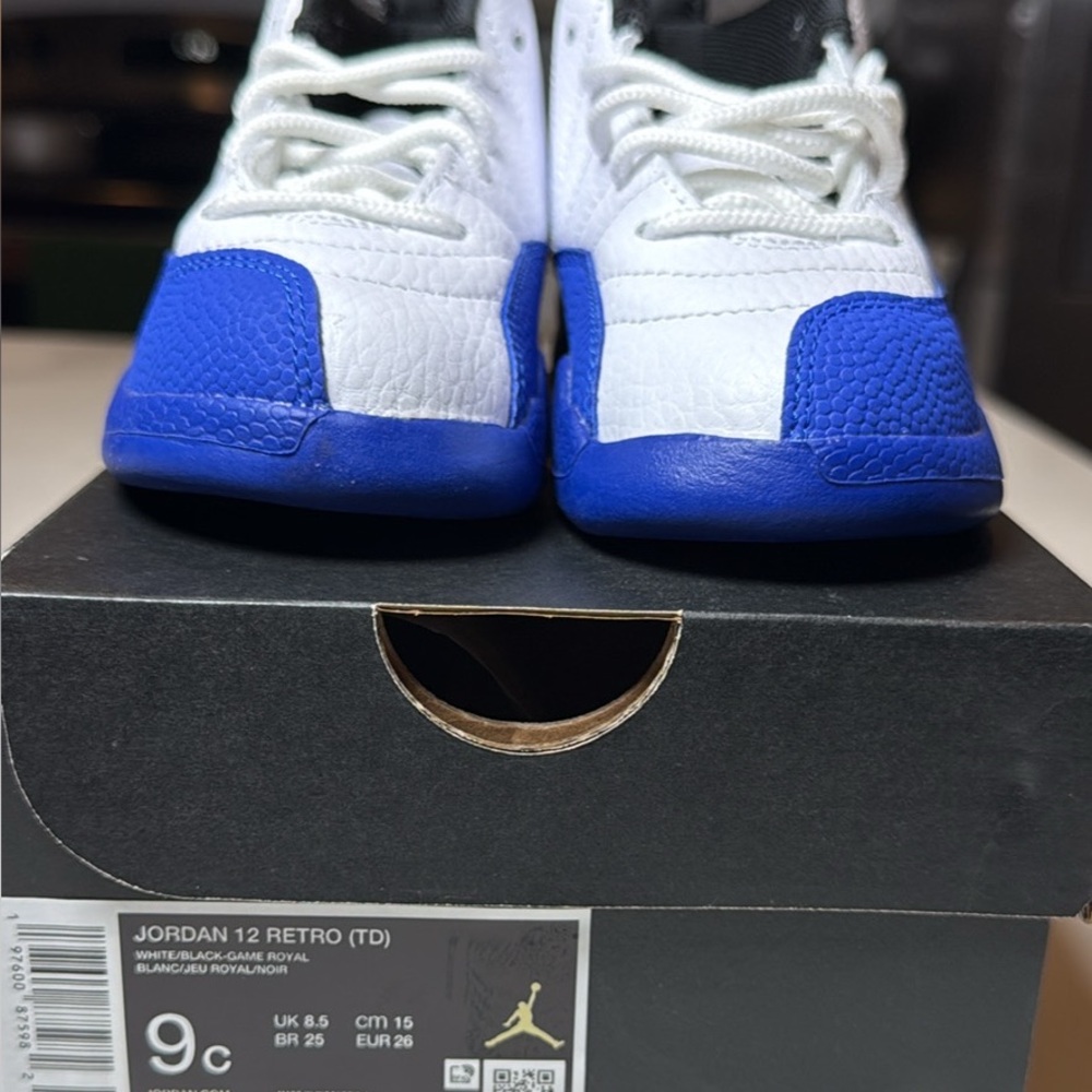 Jordan Kids Retro 12 Sneakers - White and Blue